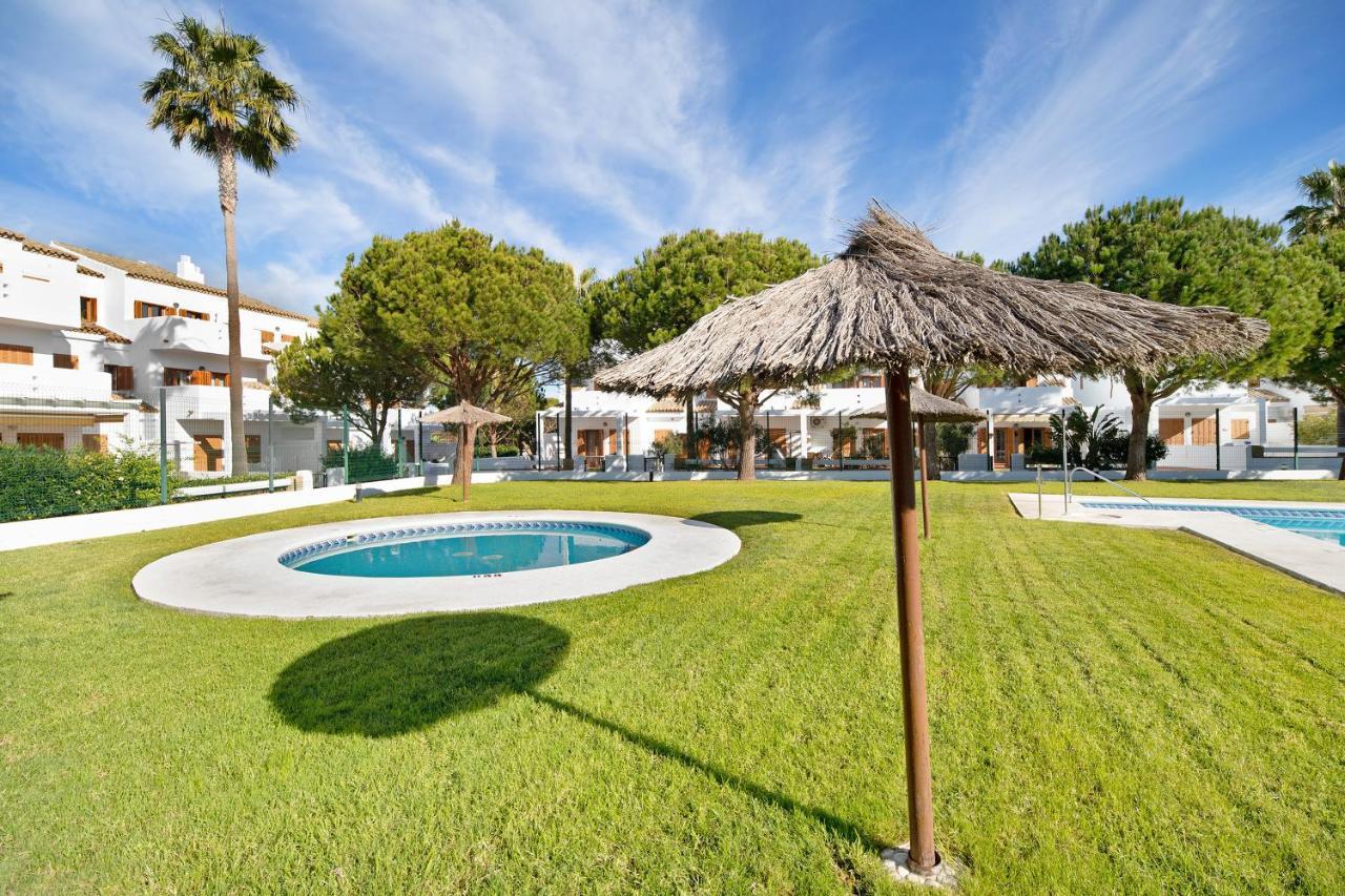 Apartamento Carrajolilla Lägenhet Chiclana de la Frontera Exteriör bild