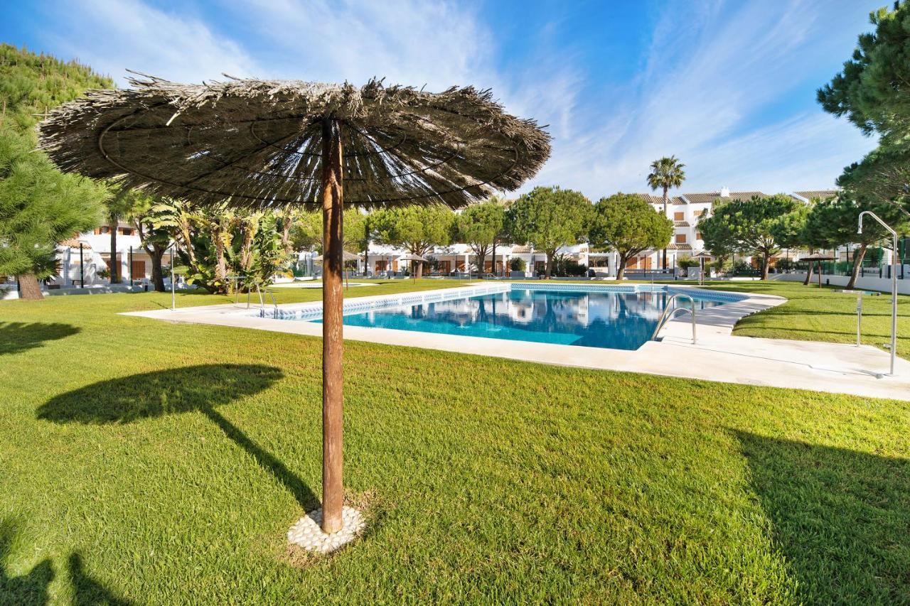 Apartamento Carrajolilla Lägenhet Chiclana de la Frontera Exteriör bild